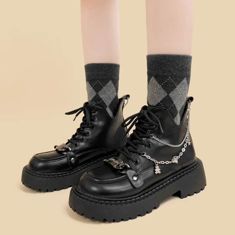 AMY Noir Boots